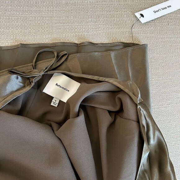 Reformation Anaiis Silk Maxi Dress Sz6 Morel Gray - Picture 5 of 9